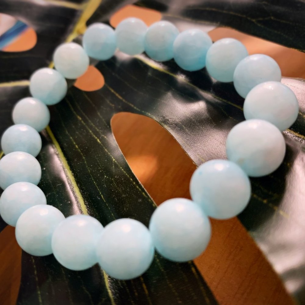 Aqua Jade Stretch Bead Bracelet